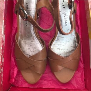 Chinese Laundry Wedge Sandals 9M NIB